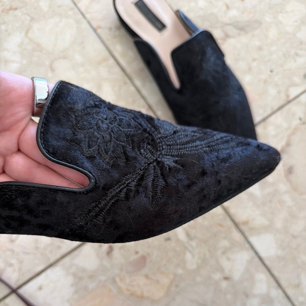 Velvet mules - Picture 6 of 6
